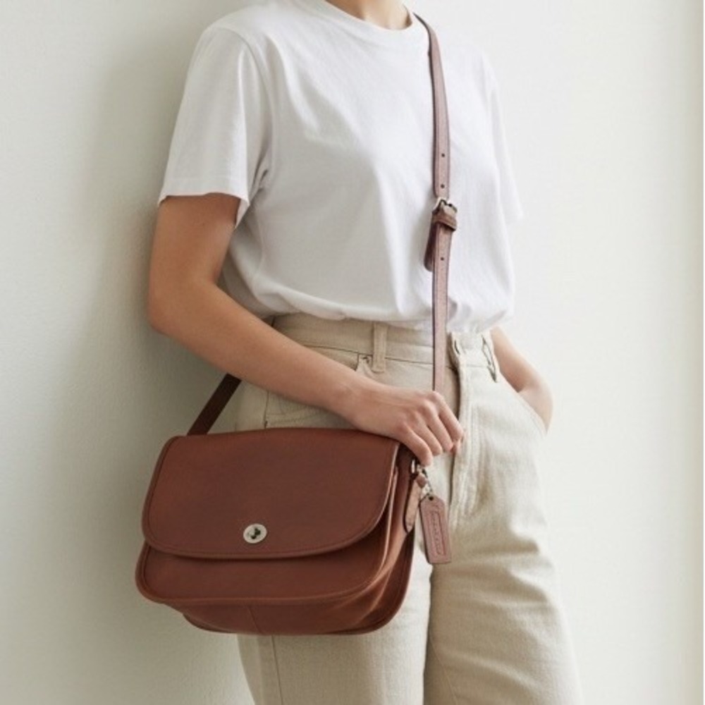 Vintage Coach Brown Cross Body Bag LOVELY CONDITION